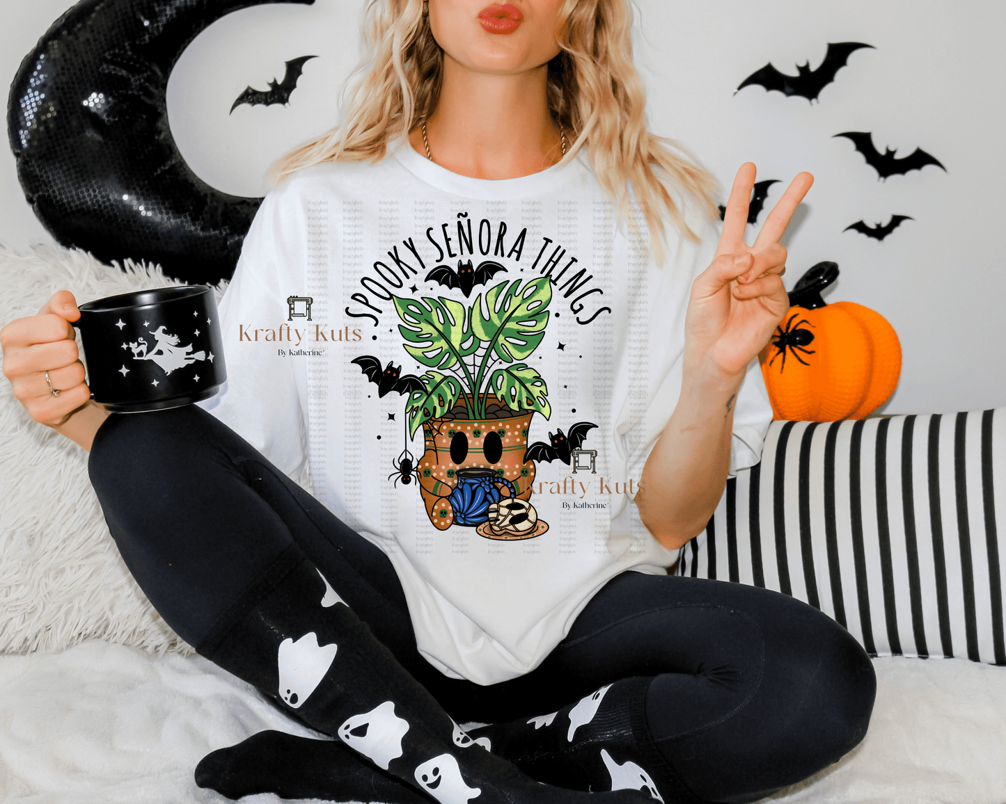 Spooky Senora Things T-shirt | Comfort Colors T-shirt | Spooky & Halloween | T-shirt | spooky T-shirt Gift | Spooky and Plants T-shirt | Tee